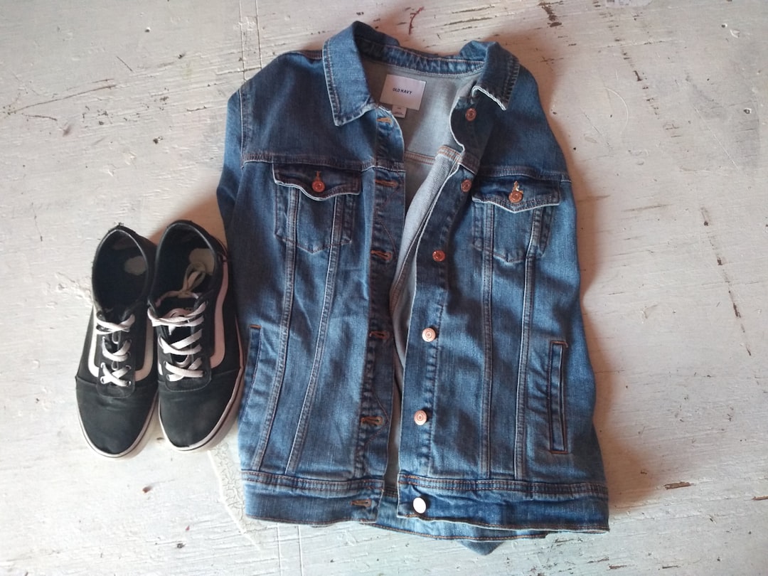 5. Turn one outfit into 6 posts (platform-agnostic repurposing) - fashion influencer content strategy