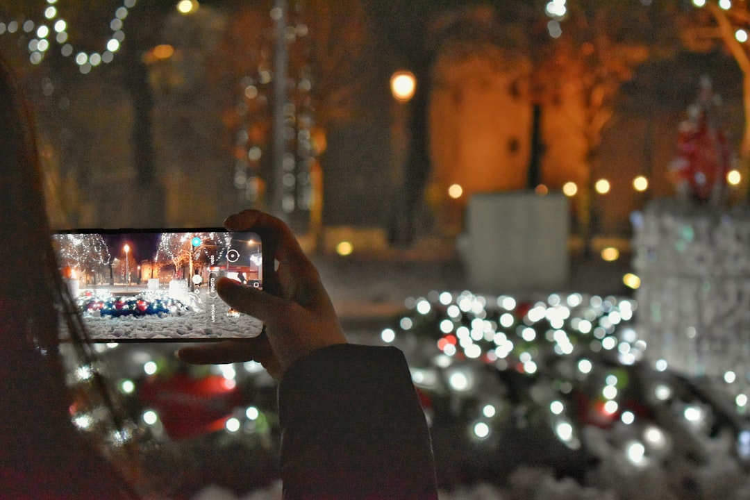 Mobile video optimization is pacing: cut the dead air - optimize fashion videos mobile