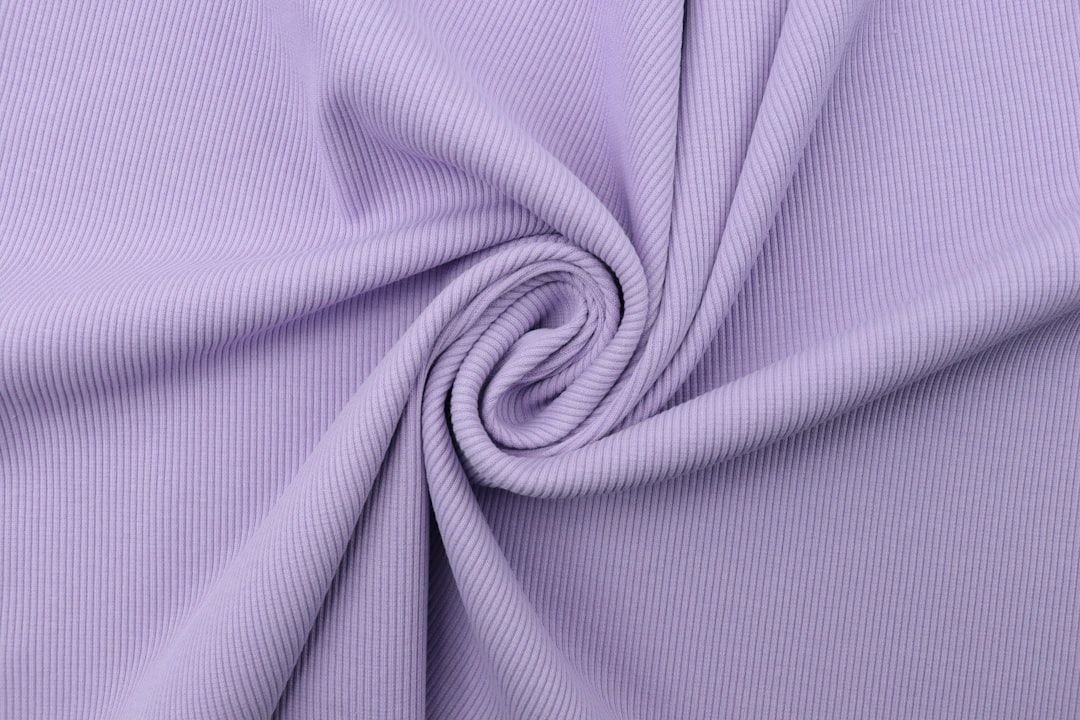 Color and fabric are the real conversion killers on mobile - optimize fashion videos mobile