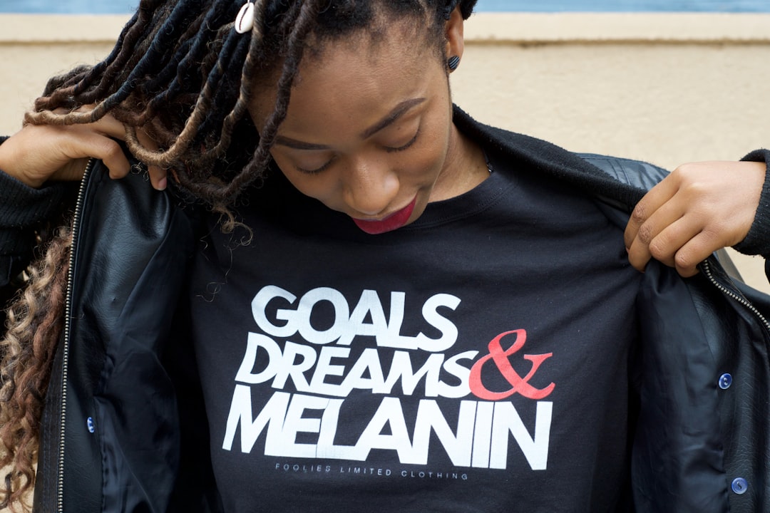 5. Set goals that don’t lie: awareness vs clicks vs sales - fashion video marketing guide