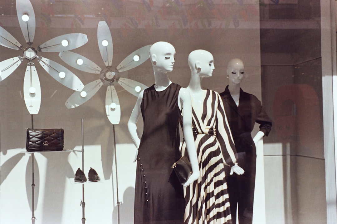 Intro: Why fashion creators should turn photos into videos - turn photos into videos
